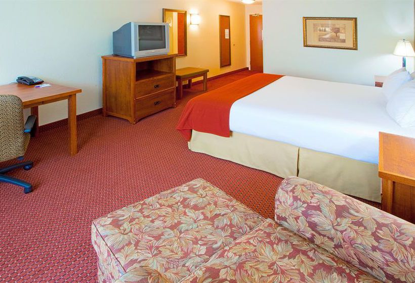 Holiday Inn Express Hotel & Suites Weston  | Weston | West Virginia | United States 13