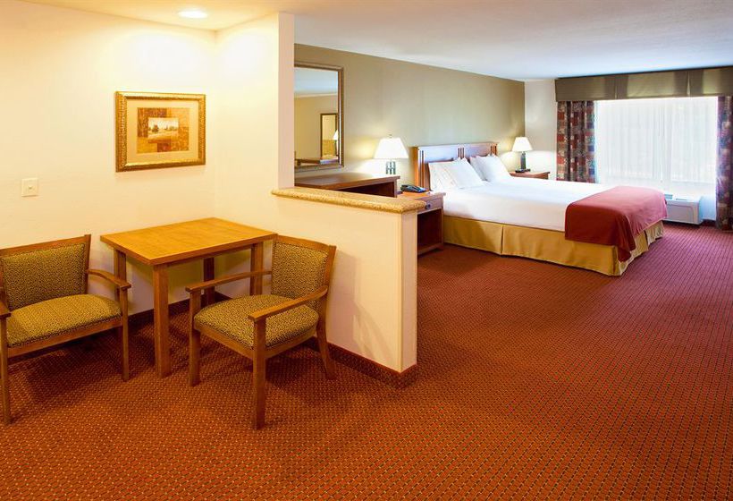 Holiday Inn Express Hotel & Suites Weston  | Weston | West Virginia | United States 14
