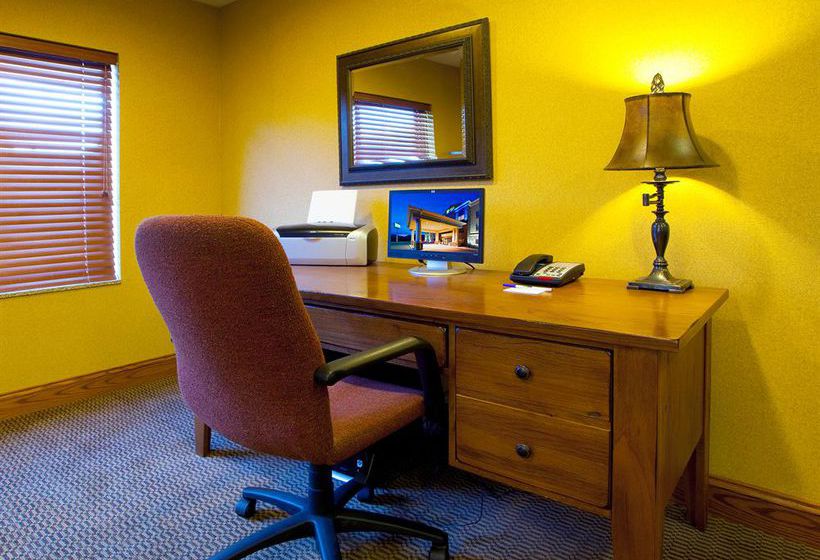 Holiday Inn Express Hotel & Suites Weston  | Weston | West Virginia | United States 17