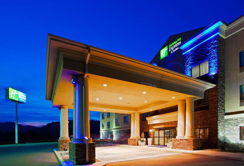Holiday Inn Express Hotel & Suites Weston  | Weston | West Virginia | United States 18