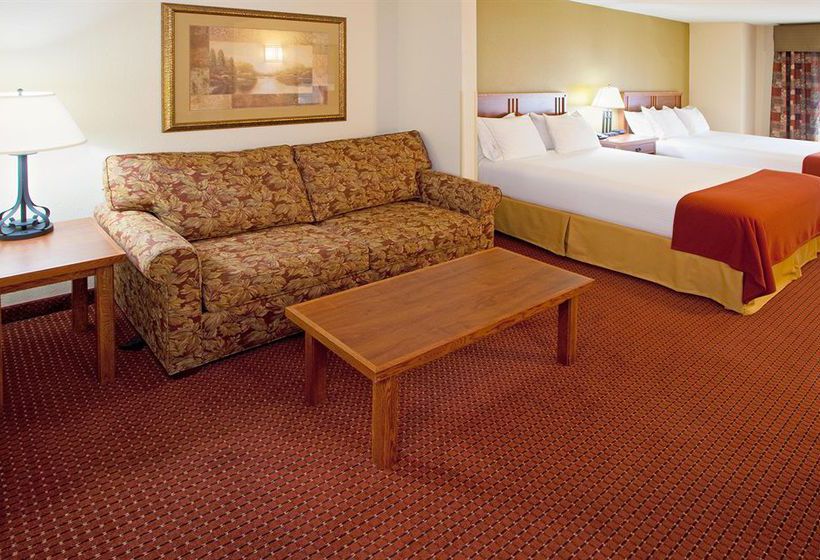 Holiday Inn Express Hotel & Suites Weston  | Weston | West Virginia | United States 4