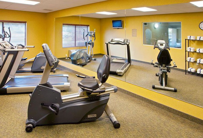 Holiday Inn Express Hotel & Suites Weston  | Weston | West Virginia | United States 8