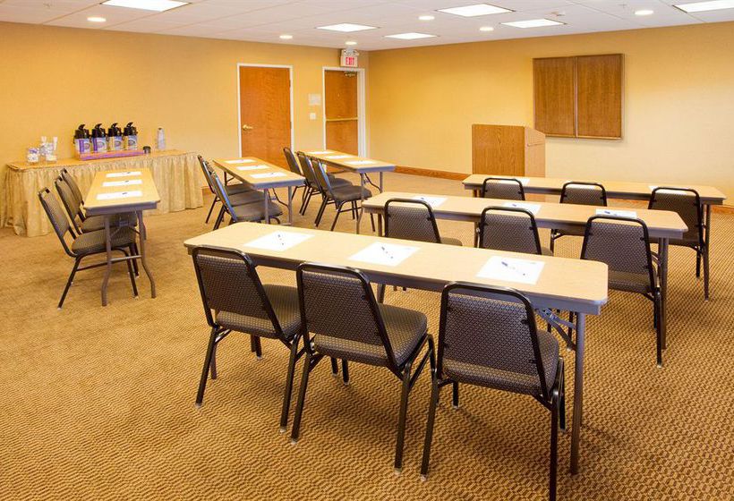 Holiday Inn Express Hotel & Suites Weston  | Weston | West Virginia | United States 9