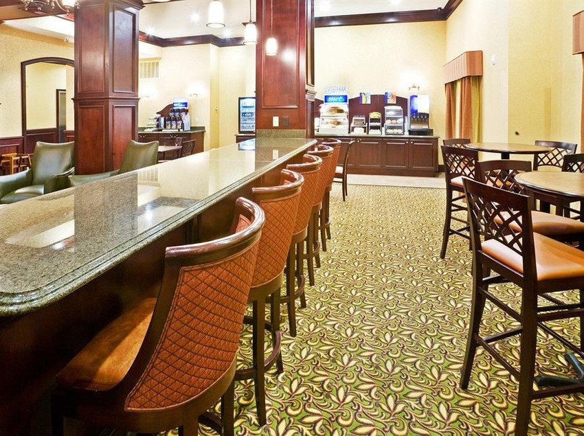 Holiday Inn Express Hotel & Suites Texarkana  | Texarkana | Texas | United States 8