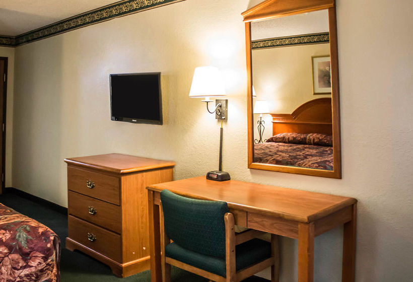 Hotel Econo Lodge Akron  | Akron | Ohio | United States 10