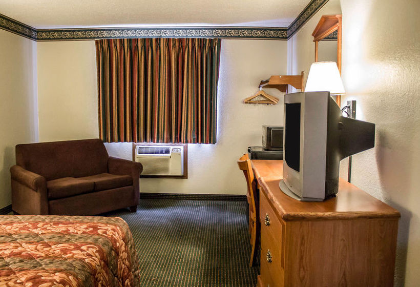 Hotel Econo Lodge Akron  | Akron | Ohio | United States 14