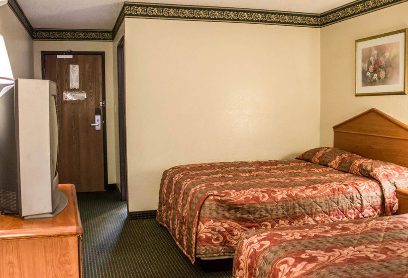 Hotel Econo Lodge Akron  | Akron | Ohio | United States 15