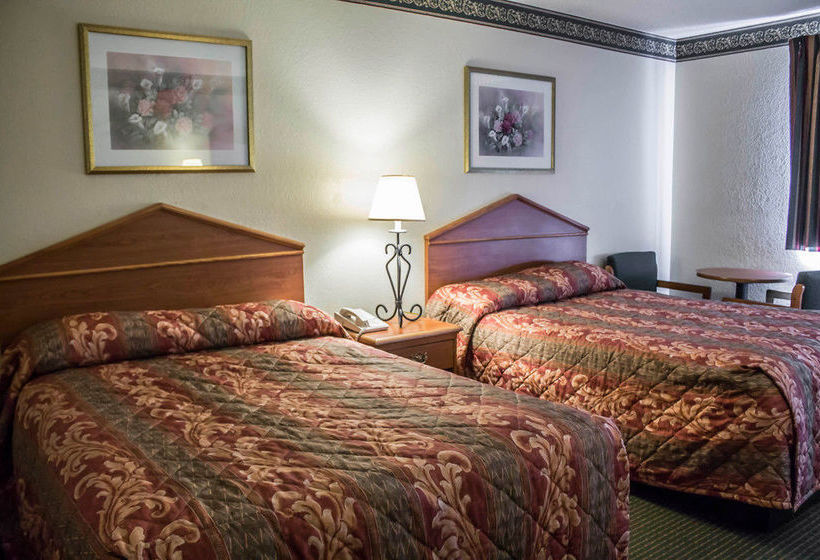 Hotel Econo Lodge Akron  | Akron | Ohio | United States 9