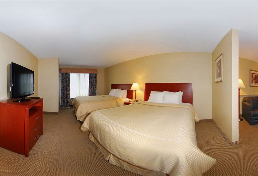 Hotel Comfort Suites South Indiana