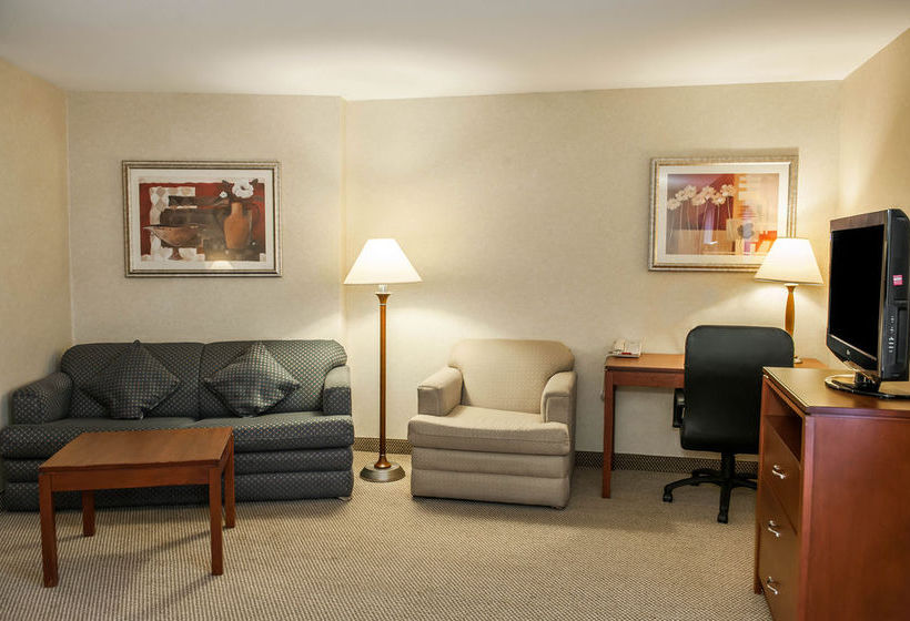 Hotel Comfort Suites South  | Elkhart | Indiana | United States 16