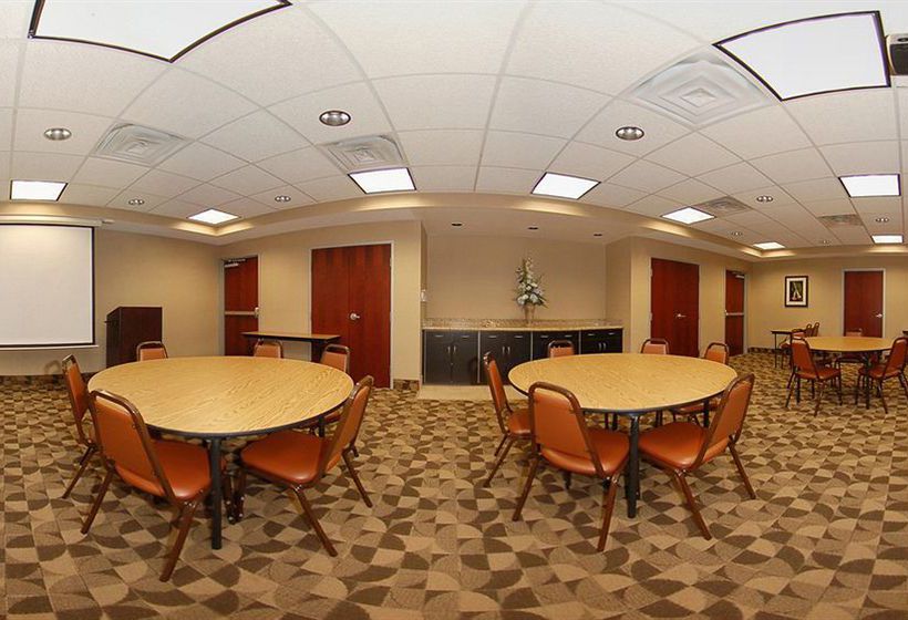 Hotel Comfort Suites South  | Elkhart | Indiana | United States 3