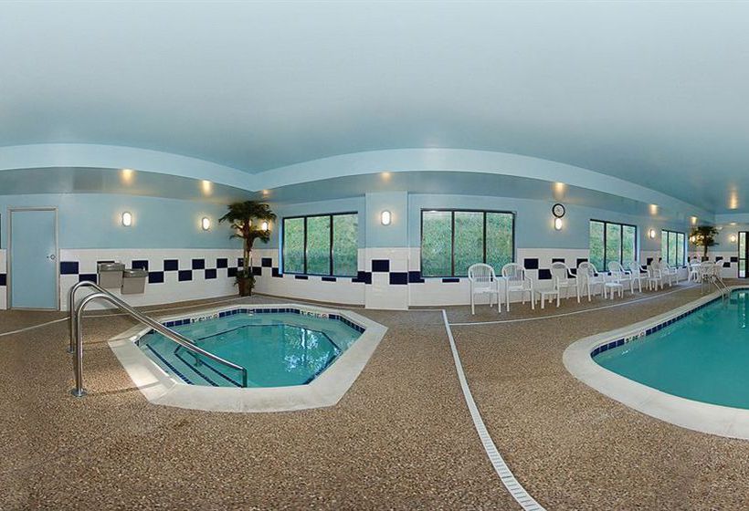 Hotel Comfort Suites South  | Elkhart | Indiana | United States 5