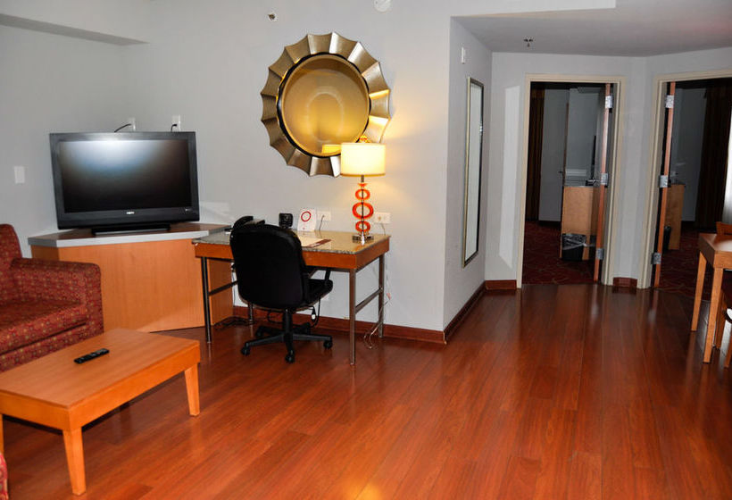 Hotel Comfort Suites At Virginia Center Commons  | Glen Allen | Virginia | United States 11