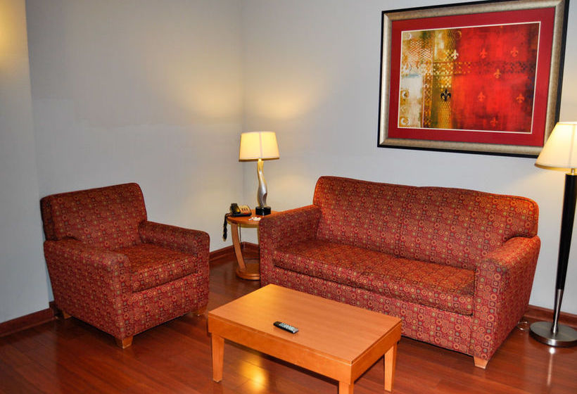 Hotel Comfort Suites At Virginia Center Commons  | Glen Allen | Virginia | United States 16
