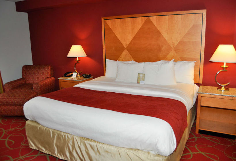 Hotel Comfort Suites At Virginia Center Commons  | Glen Allen | Virginia | United States 7