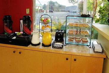 Hotel Econo Lodge Conway  | Conway | South Carolina | United States 4