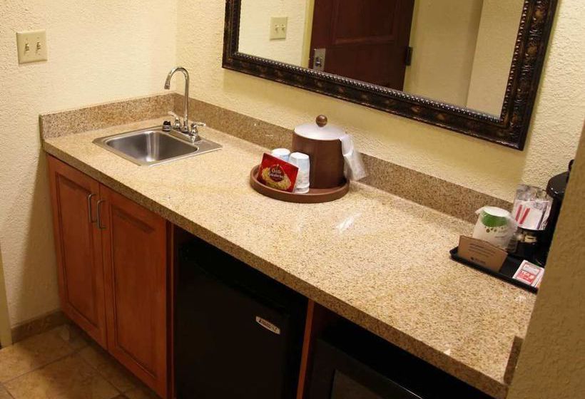 Hotel Hampton Inn & Suites Grenada  | Grenada | Mississippi | United States 16