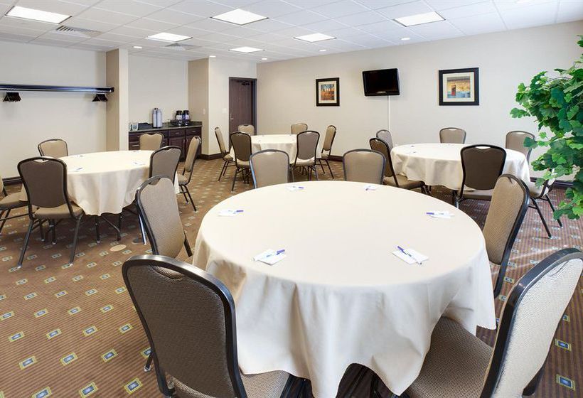 Hotel Holiday Inn Express Omaha I 80  | Gretna | Nebraska | Vereinigte Staaten 14