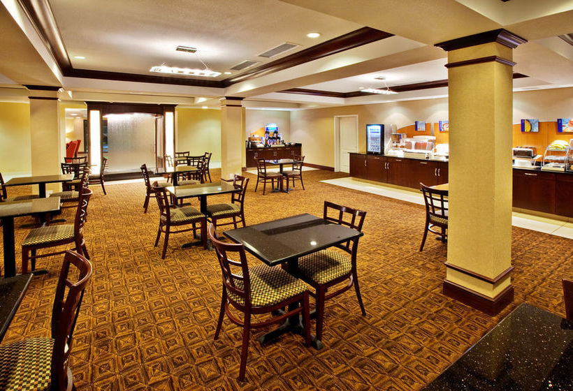 Hotel Holiday Inn Express Crawfordsville  | Crawfordsville | Indiana | United States 11