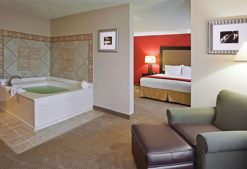 Hotel Holiday Inn Express Kendallville  | Kendallville | Indiana | United States 13