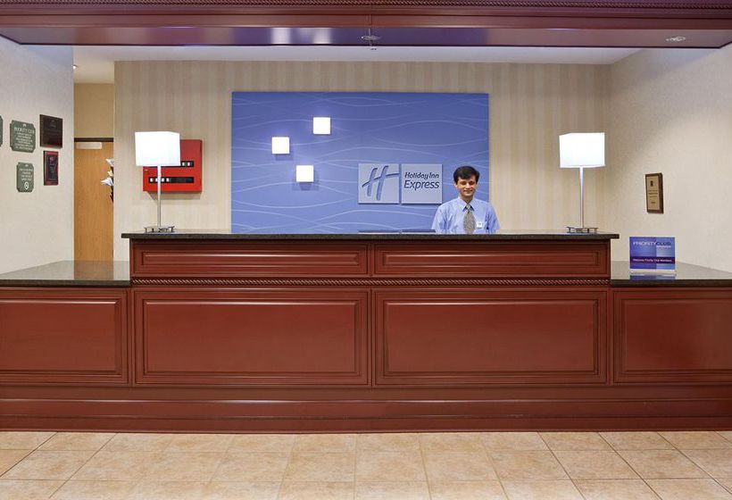 Hotel Holiday Inn Express Kendallville  | Kendallville | Indiana | United States 15
