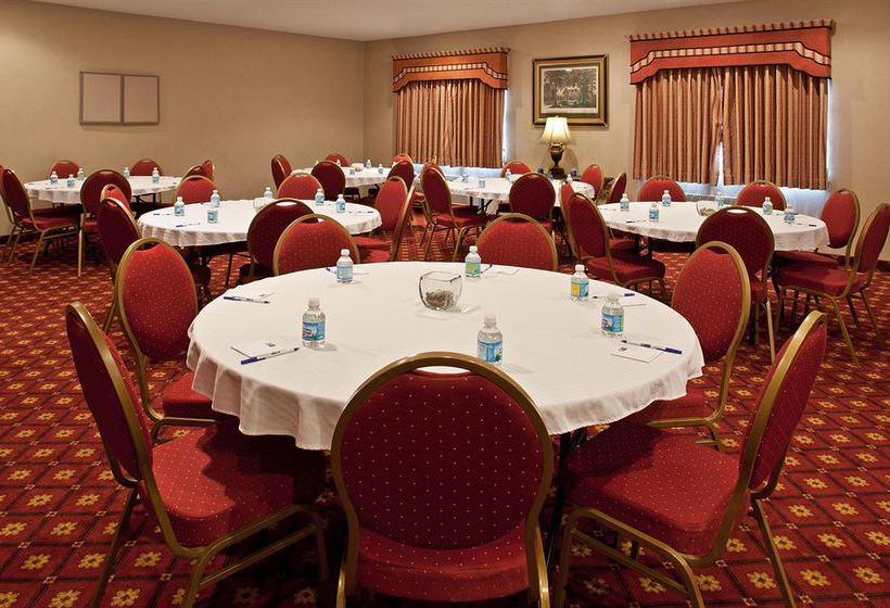 Hotel Holiday Inn Express Kendallville  | Kendallville | Indiana | United States 5