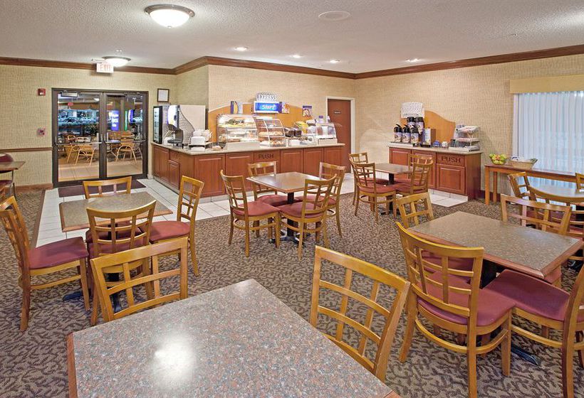 Hotel Holiday Inn Express Muncie  | Muncie | Indiana | United States 2