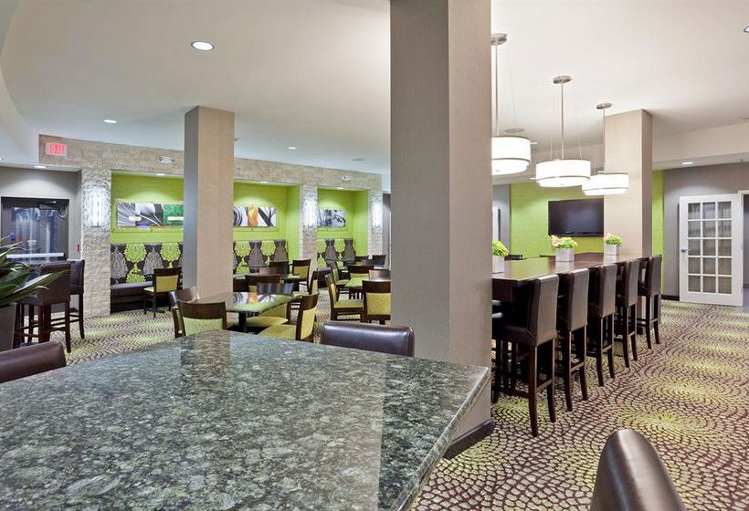 Hotel Holiday Inn Express Hays Hays