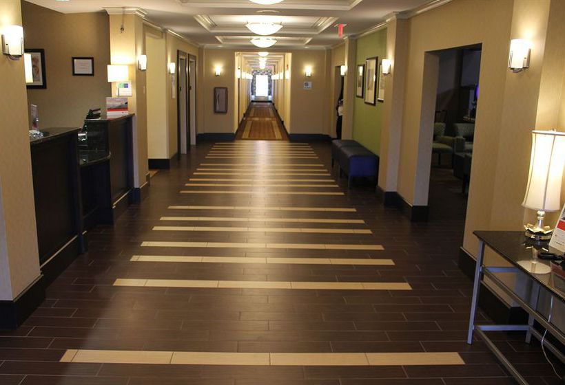 Hotel Holiday Inn Express Starkville  | Starkville | Mississippi | United States 11