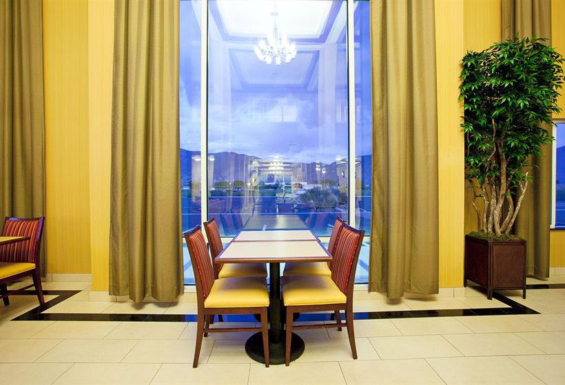 Holiday Inn Express Hotel & Suites Minden  | Minden | Nevada | United States 5