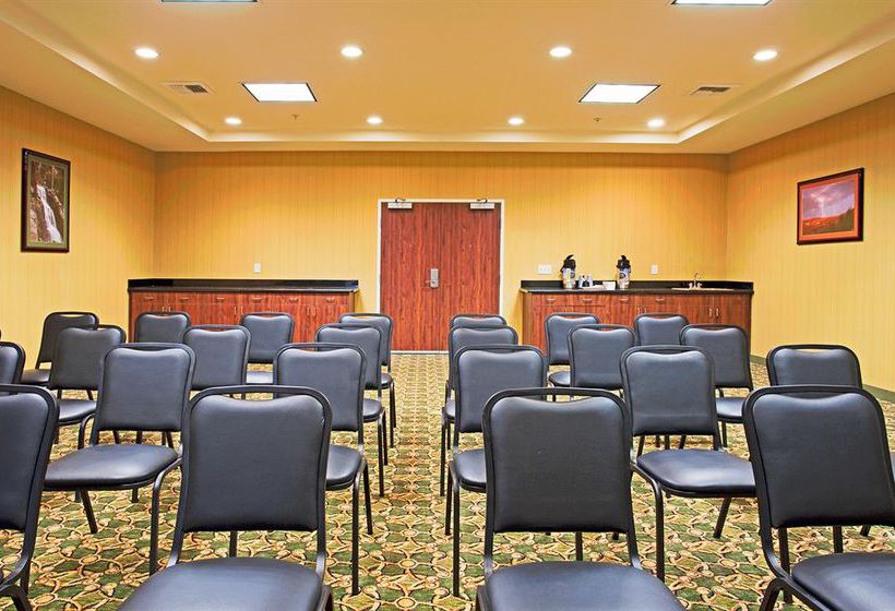 Holiday Inn Express Hotel & Suites Minden  | Minden | Nevada | United States 6