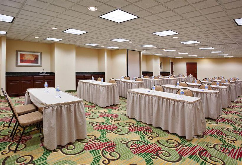 Hotel Holiday Inn Express Cleveland Streetsboro  | Streetsboro | Ohio | United States 10