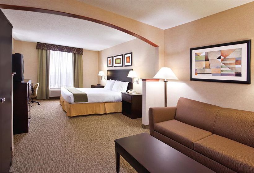 Hotel Holiday Inn Express Cleveland Streetsboro  | Streetsboro | Ohio | United States 14