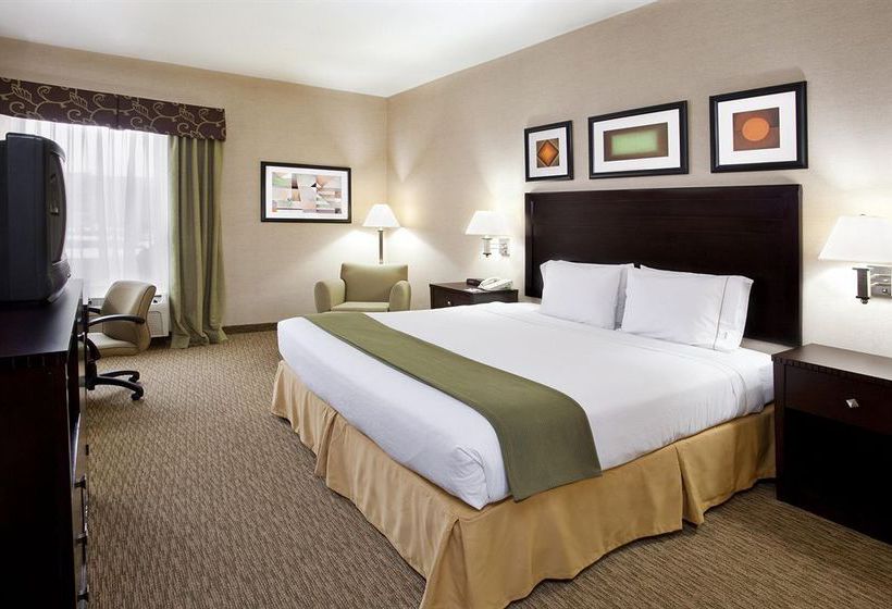 Hotel Holiday Inn Express Cleveland Streetsboro  | Streetsboro | Ohio | United States 7