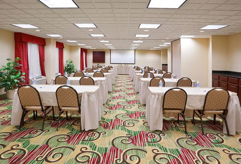 Hotel Holiday Inn Express Cleveland Streetsboro  | Streetsboro | Ohio | United States 9