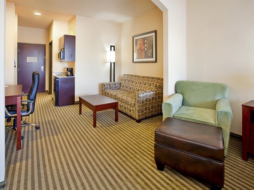 Holiday Inn Express Hotel & Suites Guthrie North Edmond 