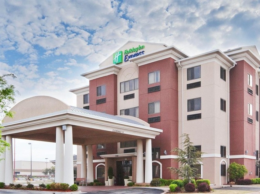 Hotel Holiday Inn Express Midwest City 