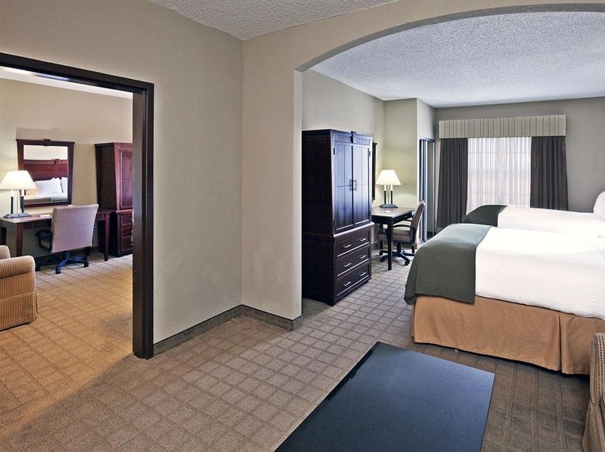 Hotel Holiday Inn Express Suites Shawnee I-40  | Shawnee | Oklahoma | United States 6