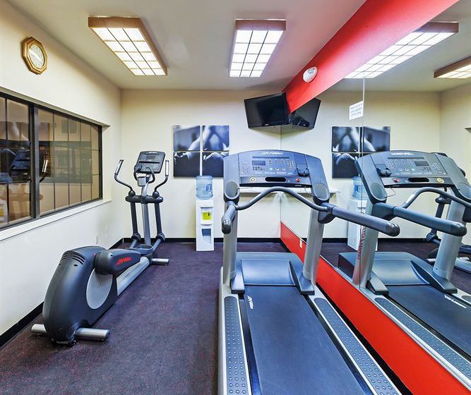 Hotel Country Inn & Suites Lubbock  | Lubbock | Texas | United States 11