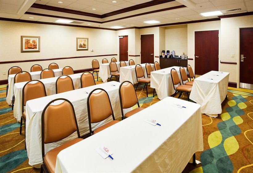 Hotel Holiday Inn Express Lebanon  | Lebanon | Tennessee | United States 19