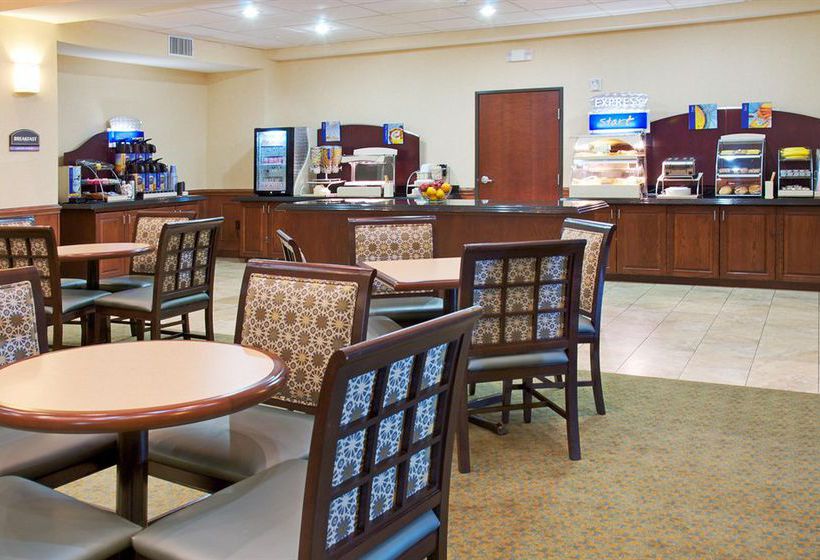 Holiday Inn Express Hotel & Suites Lufkin South  | Lufkin | Texas | United States 3