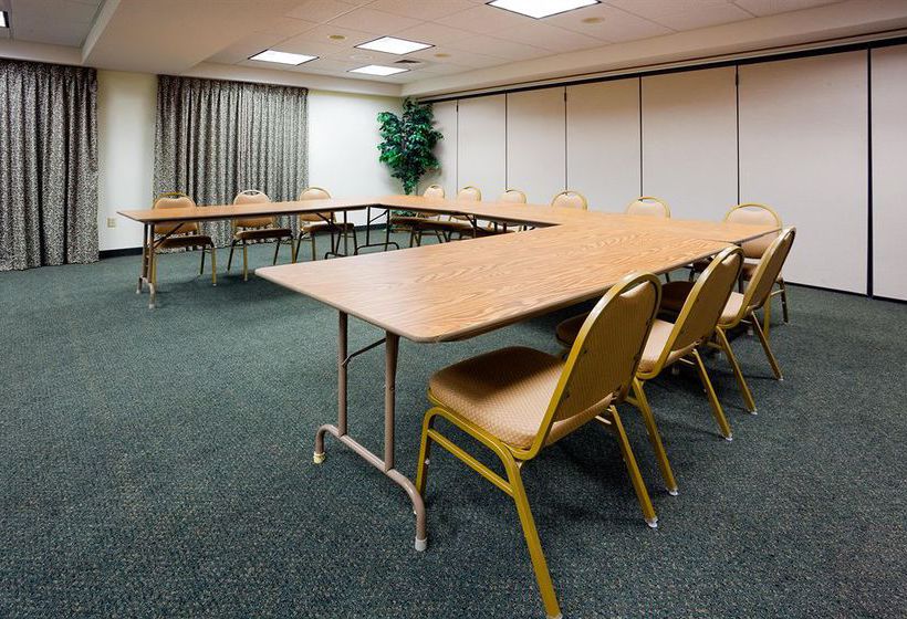 Hotel Holiday Inn Express Winner  | Winner | South Dakota | United States 5