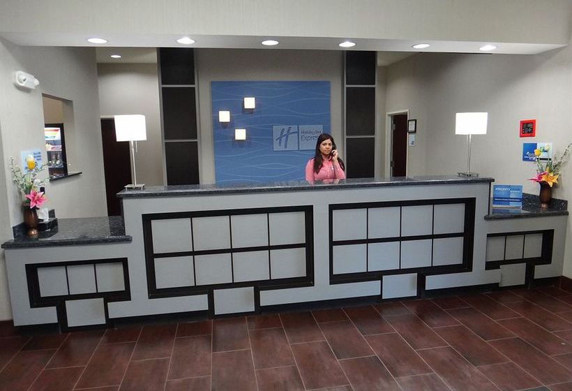 Holiday Inn Express Hotel & Suites Cleveland  | Cleveland | Texas | United States 12