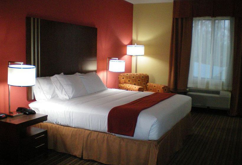 Holiday Inn Express Hotel & Suites Cleveland  | Cleveland | Texas | United States 3