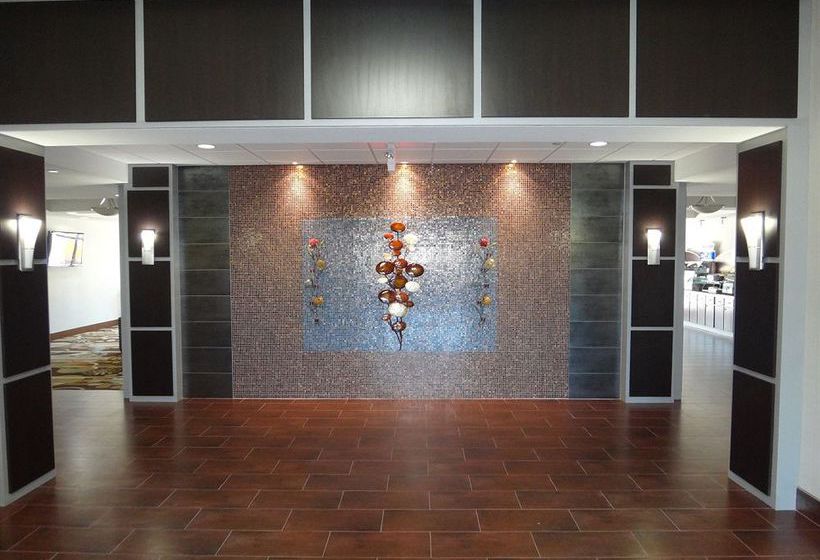 Holiday Inn Express Hotel & Suites Cleveland  | Cleveland | Texas | United States 8