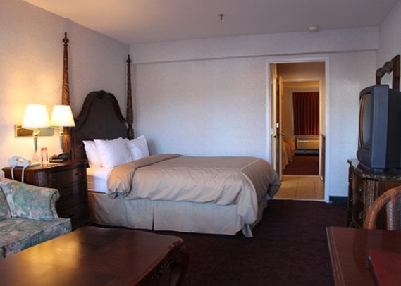 Hotel Comfort Suites Mackinaw City  | Mackinaw City | Michigan | United States 10