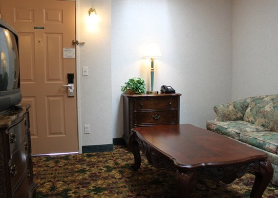 Hotel Comfort Suites Mackinaw City  | Mackinaw City | Michigan | United States 11