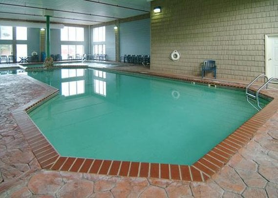 Hotel Comfort Suites Mackinaw City  | Mackinaw City | Michigan | United States 14