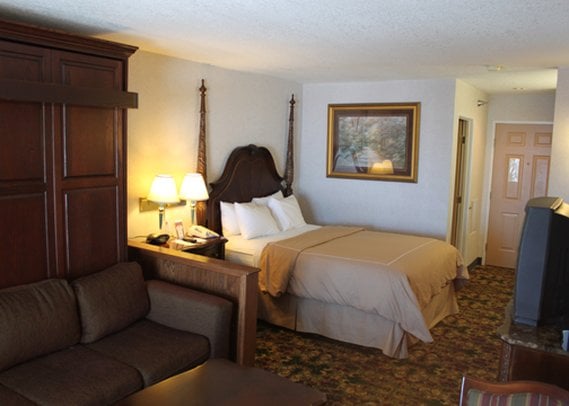 Hotel Comfort Suites Mackinaw City  | Mackinaw City | Michigan | United States 9