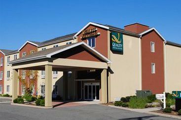 Hotel Quality Inn & Suites Meriden 